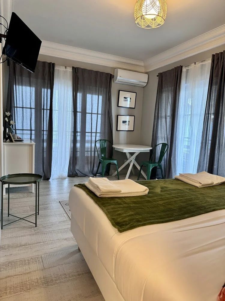 O House Ericeira - Modern Suite with Terrace Access